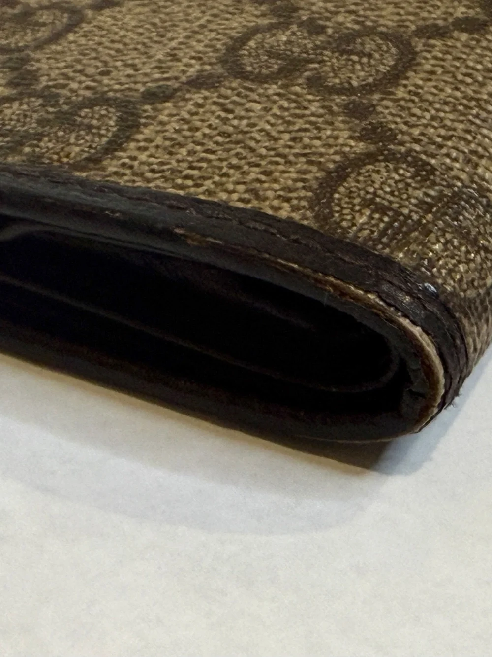 Gucci Bifold Wallet Men’s